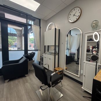 M3gaStyle Hair Studio - Hair Salons Near Me - Mission, Kansas M3gaStyle Hair Studio - Hair Salons Near Me - Mission, Kansas