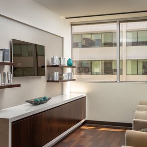 DAVID CHARLES RISH, MD - 20 Reviews - Dermatologists - 435 N Roxbury Dr ...