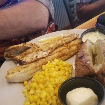 Crow's Nest - New American Near Me - Marblehead, Ohio