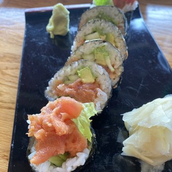 Yokohama - Spicy Tuna Roll - Japanese Near Me - Los Gatos, California Yokohama - Spicy Tuna Roll - Japanese Near Me - Los Gatos, California