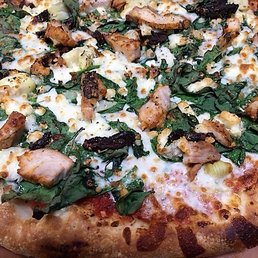 California Chicken Pizza