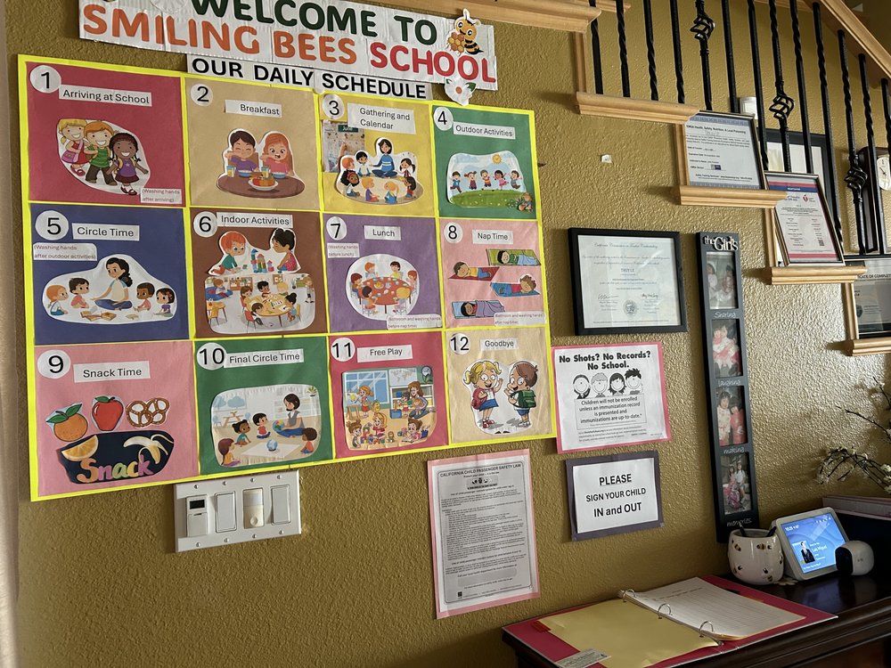 Smiling Bees Day School - childcare center in Tracy, CA