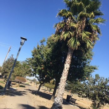 Rail Trail - Botanical Gardens Near Me - Los Banos, California