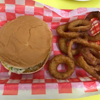 Hank's Hamburgers - Single and rings - Fast Food Near Me - Tulsa, Oklahoma