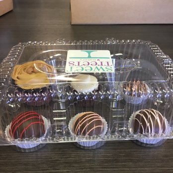 Sweet Treets Bakery - Bakeries Near Me - Austin, Texas Sweet Treets Bakery - Bakeries Near Me - Austin, Texas