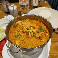 Thap Thim - Chicken Panang Curry