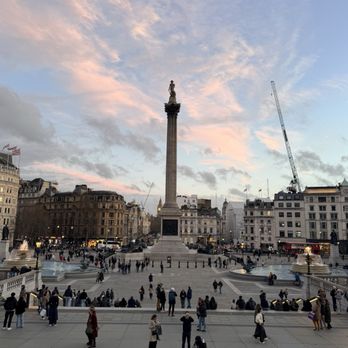 Trafalgar Square - Sunset - Landmarks & Historical Buildings Near Me - London, XGL