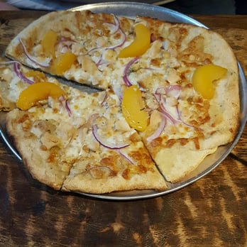 Bobarino's Pizzeria - Stinky peach. Just like it's title, it stinks. No sauce, canned peaches, lacking flavor...avoid it. - New American Near Me - Grand Rapids, Michigan Bobarino's Pizzeria - Stinky peach. Just like it's title, it stinks. No sauce, canned peaches, lacking flavor...avoid it. - New American Near Me - Grand Rapids, Michigan