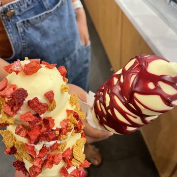 Simons Says Dip This - Ice Cream & Frozen Yogurt Near Me - Durham, North Carolina