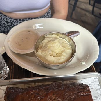 Jacob's Pickles - Mashed Potatoes with Mushroom Gravy - Comfort Food Near Me - New York, New York Jacob's Pickles - Mashed Potatoes with Mushroom Gravy - Comfort Food Near Me - New York, New York
