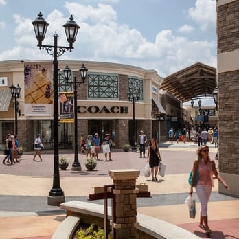 Charlotte Premium Outlets - Outlet Stores Near Me - Charlotte, North Carolina Charlotte Premium Outlets - Outlet Stores Near Me - Charlotte, North Carolina