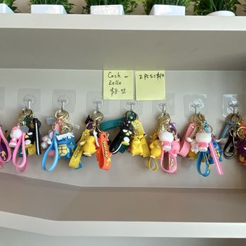 Mango Mango Dessert - Cool key chains for sale - Desserts Near Me - Orlando, Florida Mango Mango Dessert - Cool key chains for sale - Desserts Near Me - Orlando, Florida