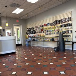 Autopia Car Wash - Concord - The lobby