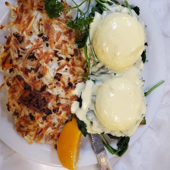 Bayside Cafe - Vegetarian eggs Benedict - Breakfast & Brunch Near Me - Sausalito, California Bayside Cafe - Vegetarian eggs Benedict - Breakfast & Brunch Near Me - Sausalito, California