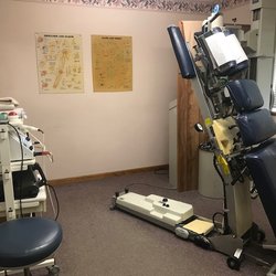 Baltimore Chiropractic Clinic - Treatment and Xray Room