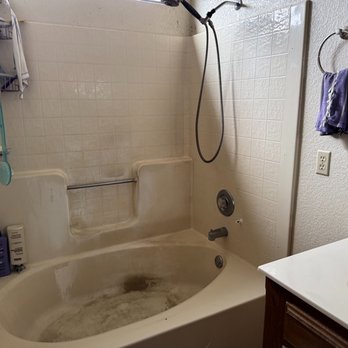 Bath Fitter - Old tub/shower - General Contractors Near Me - Newark, California Bath Fitter - Old tub/shower - General Contractors Near Me - Newark, California
