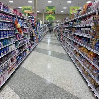 Publix - Clean and open lanes - Grocery Near Me - Deerfield Beach, Florida Publix - Clean and open lanes - Grocery Near Me - Deerfield Beach, Florida