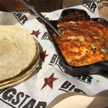 Big Star - Queso Fundido - Mexican Near Me - Chicago, Illinois