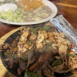 Las Fajitas Mexican Restaurant & Bar - Fajitas Jalisco