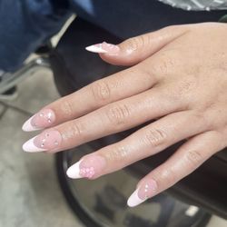 Mj Barber & Beauty Academy - Awesome nails by Dani