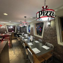 Pizza Hut - I miss that this doesn't exist in all cities anymore! It's sad they are hard to find. Such nostalgia.