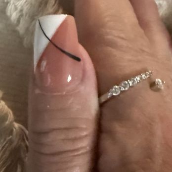 JL Nails & Spa - Thumb view of nail design - Waxing Near Me - Panama City, Florida JL Nails & Spa - Thumb view of nail design - Waxing Near Me - Panama City, Florida