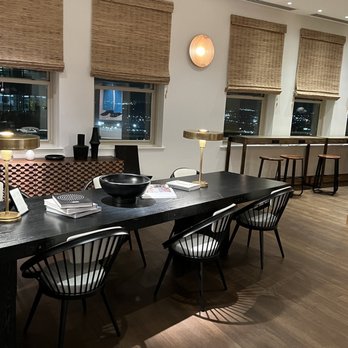 Kimpton Harper Hotel - Lobby on 24th Fl - Hotels Near Me - Fort Worth, Texas