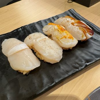 Waka Sakura - Conveyor Belt Sushi Near Me - Gardena, California Waka Sakura - Conveyor Belt Sushi Near Me - Gardena, California