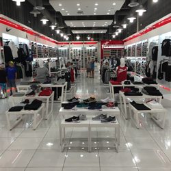 Shoe Palace