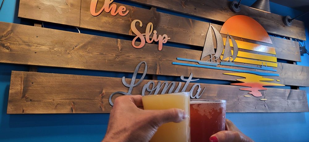 The Slip Bar & Eatery - Lomita