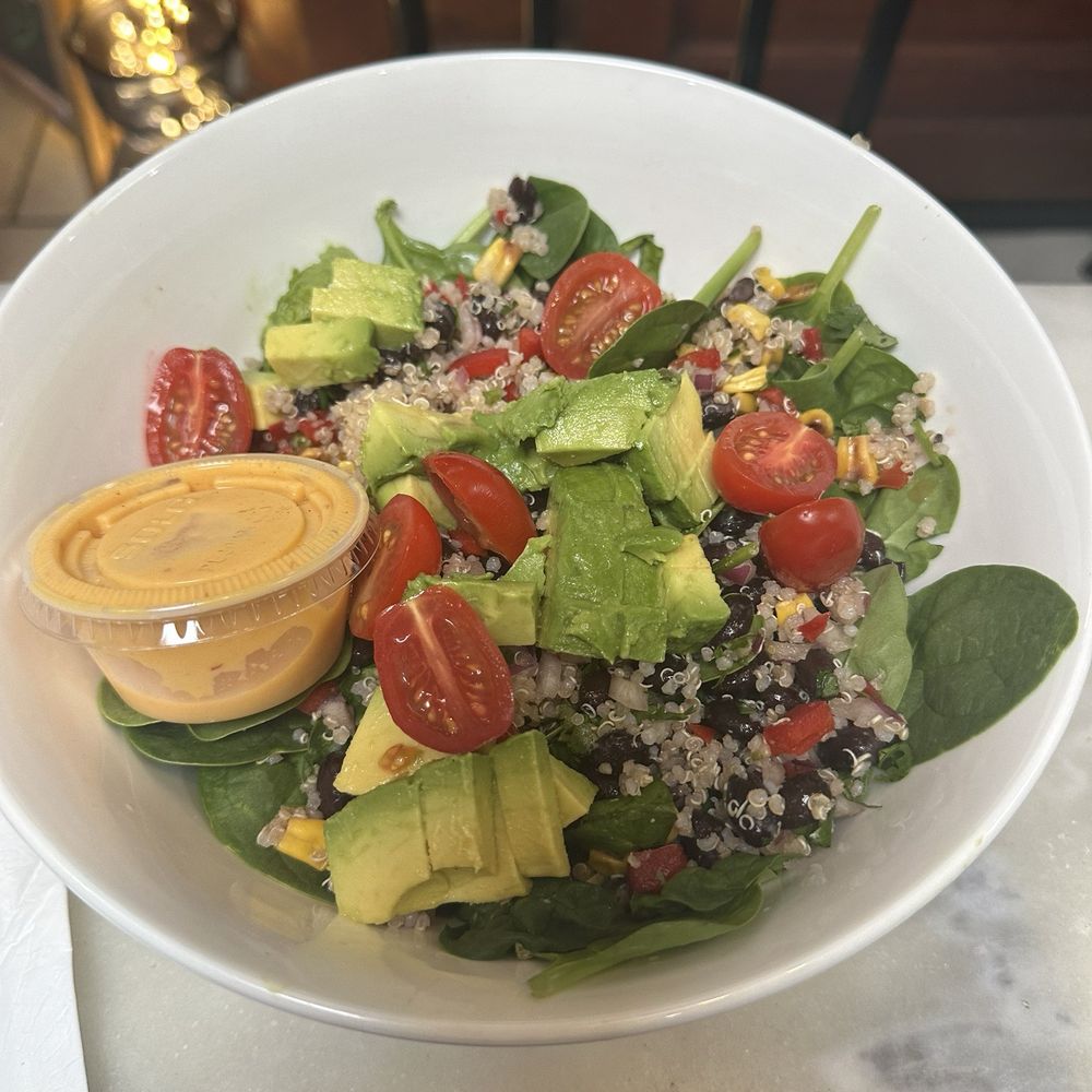 Le Bon Mixed Greens Salad (V, GF) Le Bon Mixed Greens Salad (V, GF)