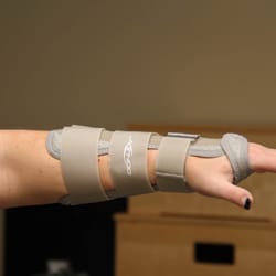 Leduc Physio - Carpal Tunnel Bracing