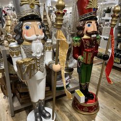 Homegoods - Gentlemen! Good to see you! September 2023