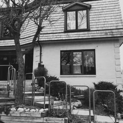 Market Square Massage Therapy - The clinic from the outside.