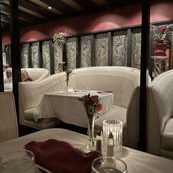 The Dresden - Table for two please - Lounges Near Me - Los Angeles, California