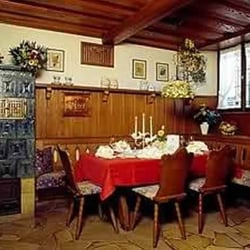 Hotel Goldner Stern - Kaminzimmer Hotel Goldner Stern in Muggendorf im Wiesenttal in der Fränkischen Schweiz