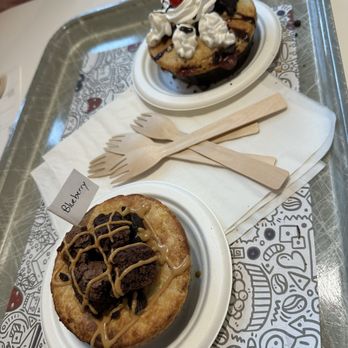 Doodle Pies - Blueberry pie - Bakeries Near Me - Roswell, Georgia