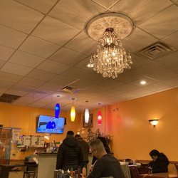 Pho An & Grill - Inside is clean and spacious even though looks tiny from outside. feel cozy and casual.