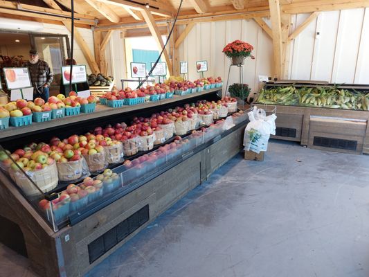 Indian Ladder Farms by null