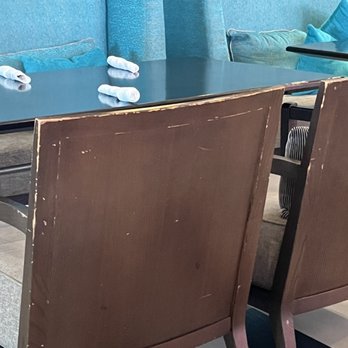 Sandos Cancun - These are the chairs in the dining area. Where the low tier buffet resided. - Hotels Near Me - Cancún, ROO