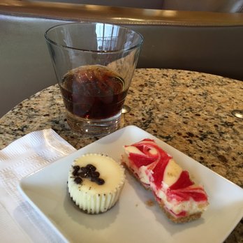 American Airlines - Vermouth and desserts - Airlines Near Me - Chicago, Illinois American Airlines - Vermouth and desserts - Airlines Near Me - Chicago, Illinois
