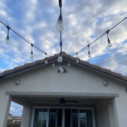 The two outlets on the sides of the 3 strings of outdoor lighting. The two outlets on the sides of the 3 strings of outdoor lighting.