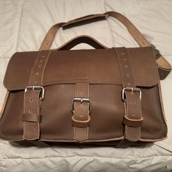 Copper River Bags Co - 15" Large BuckHorn Laptop Bag in Brown Oil Tan Leather
