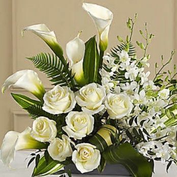 Blue Violet Flowers - Sympathy - Florists Near Me - Thousand Oaks, California Blue Violet Flowers - Sympathy - Florists Near Me - Thousand Oaks, California