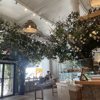 maman - L'interieur - Coffee & Tea Near Me - New York, New York