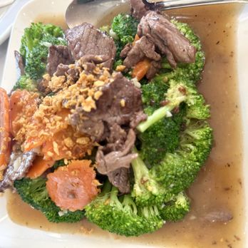 Jumpa Thai - Broccoli & Beef - Thai Near Me - Garden Grove, California Jumpa Thai - Broccoli & Beef - Thai Near Me - Garden Grove, California
