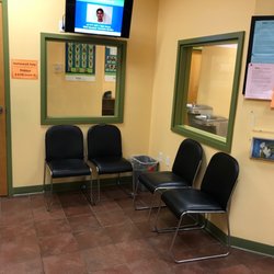 Russian School of Math Sharon - Waiting area. Parents must pick up their kids in waiting area for safety reasons.