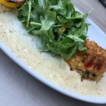 Oceanic - Crab cake - Seafood Near Me - Pompano Beach, Florida