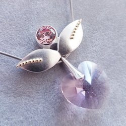 Schmuckwerkstatt Trolese - Engel mit Swarovski Steinen