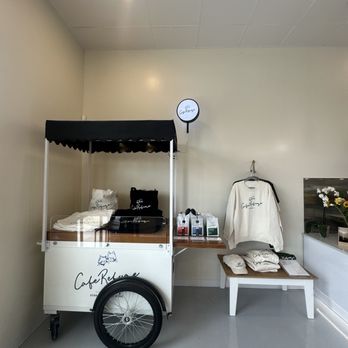 Cafe Refuge - Inside - Coffee & Tea Near Me - Costa Mesa, California Cafe Refuge - Inside - Coffee & Tea Near Me - Costa Mesa, California